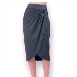 Blue Canoe Eco Conscious Made In The USA Organic Tulip Skirt Gray Size Large NWT